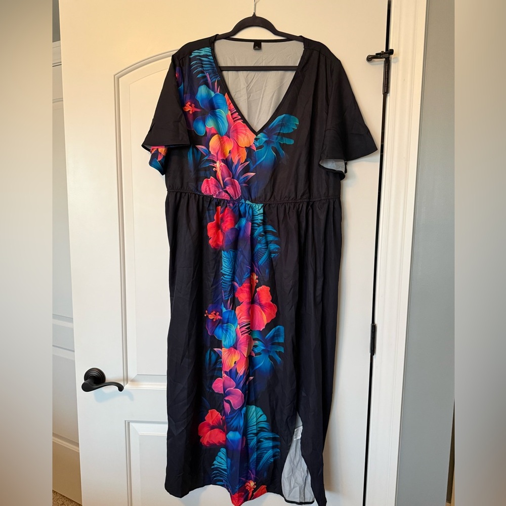 Tropical Floral Black Maxi Dress
